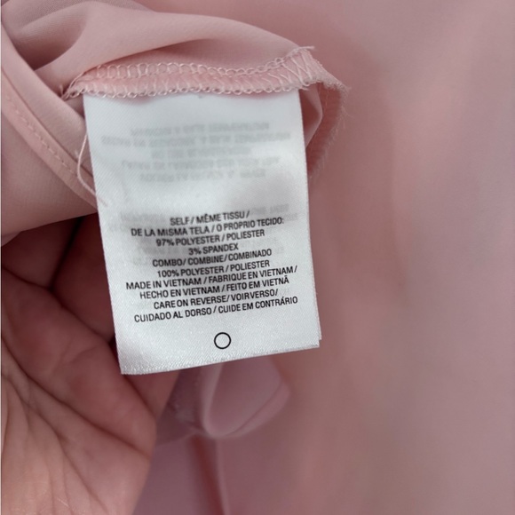 Tahari Soft Pink Cap Sleeve Blouse - Picture 4 of 4
